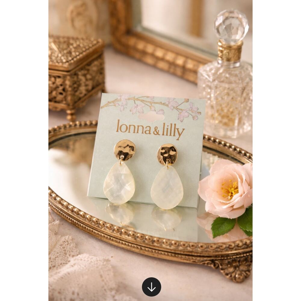 Lonna & Lilly Gold White Earrings New